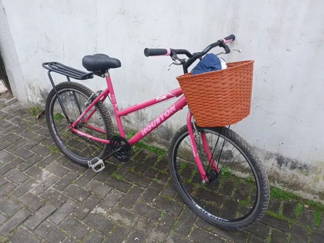 Bicicleta feminina aro 26