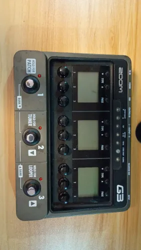 Pedaleira Zoom G3