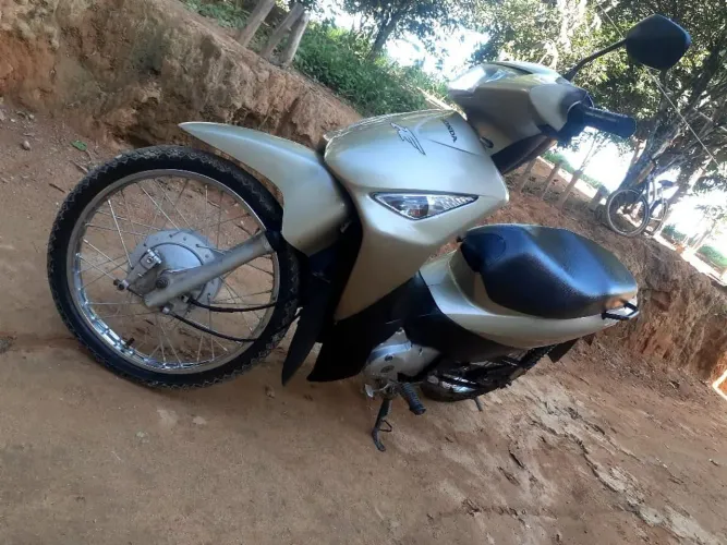 HONDA BIZ 125