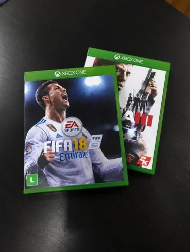 Vendo 2 jogos originais para Xbox One - FIFA 18 e Mafia 3 - $ 35,00 reais cada