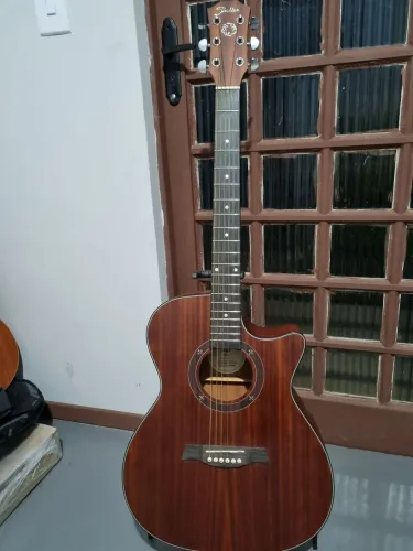 Violão shelter aço 