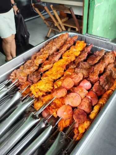 Vaga para churrasqueiro de churrasquinho