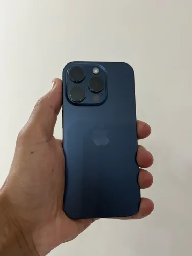 15 PRO 256gb excelente estado