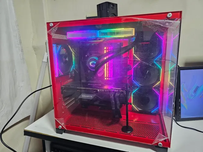 PC GAMER I7 10700K + 32GB RAM 3600MHZ + RTX 2070 SUPER