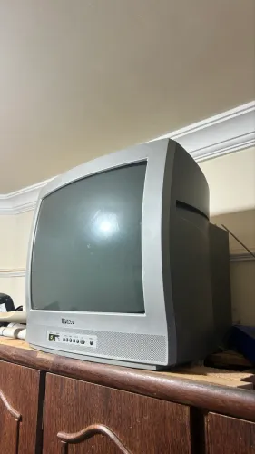 TV de tubo em perfeito estado!