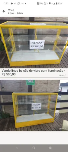 Vendo lindo balcão de Vidro com suporte para lâmpada fluorescente