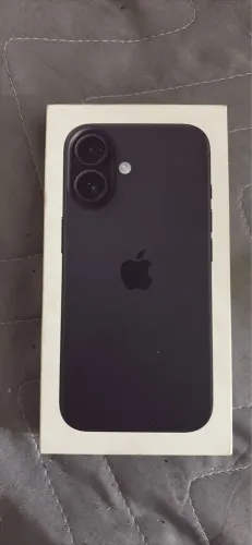 iPhone 16 Black 128g nota fiscal garantia Apple até outubro/2026