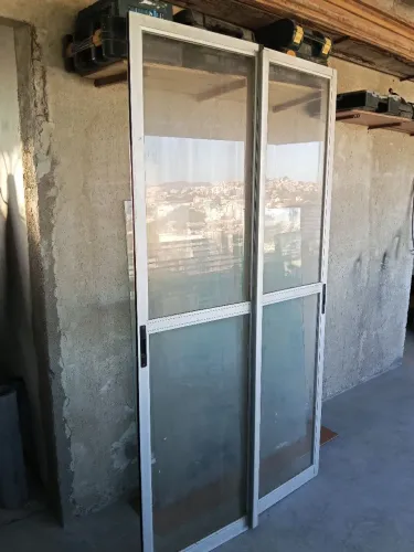 Porta de correr alumínio