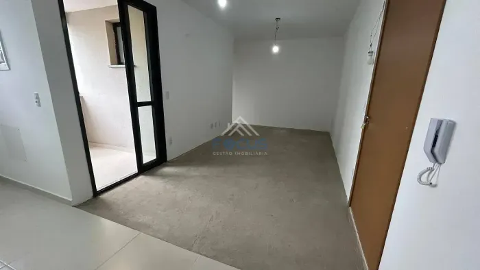 Apartamento com 2 dormitórios à venda, 58 m² por R$ 550.000,00 - Jardim do Lago - Jundiaí/