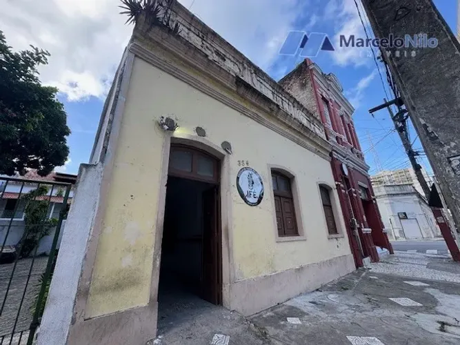 Imóvel Comercial Em Frente A Assembléia Legislativa Com 05 Salas