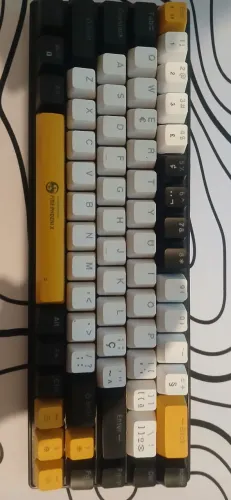 Teclado mecânico Fire Phoenix layout 65% switch blue