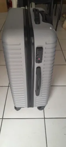 MALA DE VIAJE PRIMARK RIGIDA