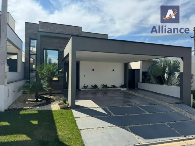 Casa com 3 dormitórios à venda, 240 m² por R$ 1.600.000,00 - Condomínio Phytus - Cabreúva/