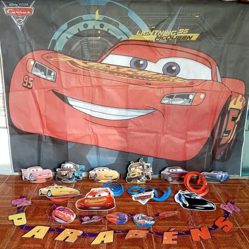 Kit Festa Infantil Relâmpago MCQueen Disney