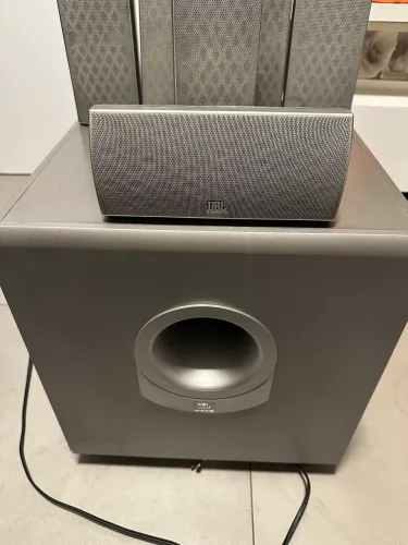 Sistema de Som JBL Original com Subwoofer e Caixas Acústicas - Ideal para Home Theater 6.1
