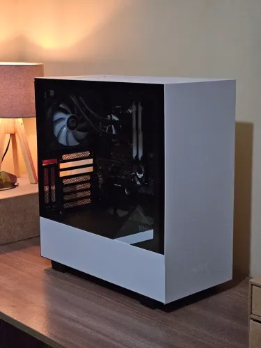 PC Gamer Ryzen 7 5700X cache 32mb | 16gb 3733Mhz | SSD 1tb NVMe