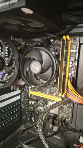Kit AMD Athlon 200G + Placa mãe AM4 Biostar A320