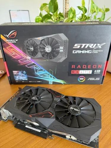 RX 470 4GB Asus Strix.