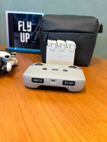 DJI Mini 3 Flymore Combo Plus Seminovo 