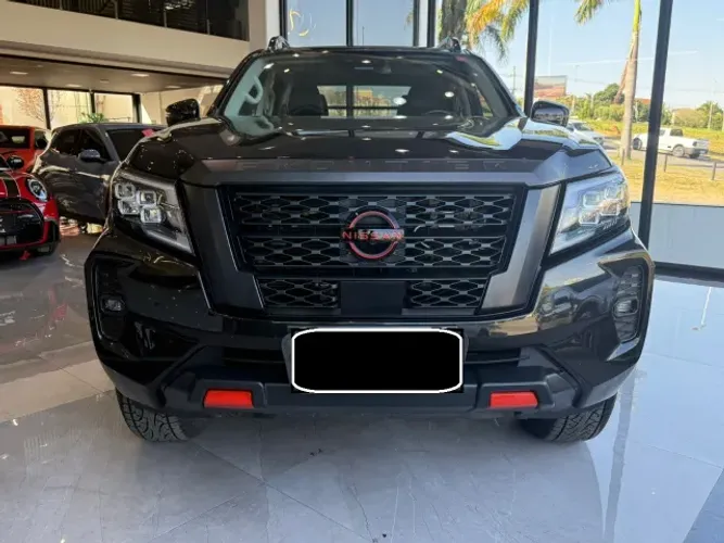 Nissan Frontier Pro4x CD 4X4 2.3 Bi-TB Die. AUT 2024