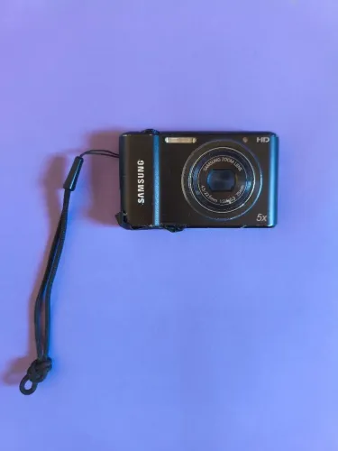 Câmera Digital Compacta Samsung ST66 (LEIA)