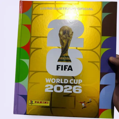 Álbum de figurinhas da copa versão ouro capa dura