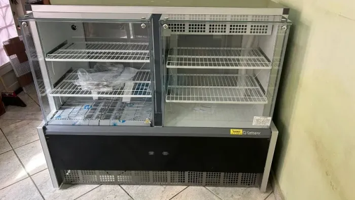 Balcão quente e frio Gelopar 127v - Nunca usado