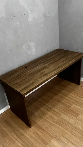 Mesa de escritório 