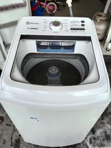 Máquina seme nova 14kg