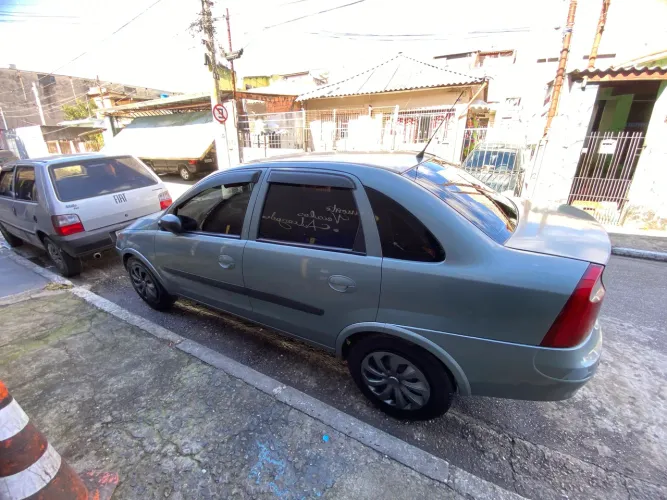 Chevrolet Corsa Sedan 1.0 MPFI 8V 71cv 4P 2003