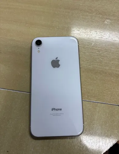 iPhone XR 64 gb branco