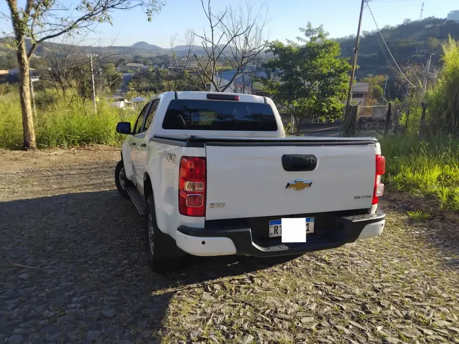 Chevrolet S10 Pick-up LS 2.8 TDI 4X4 CD Dies. Mec. 2022