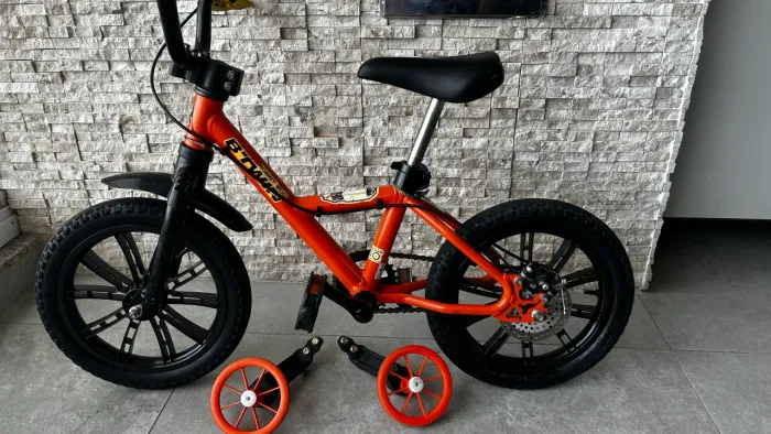 Bicicleta aro 14 btwin