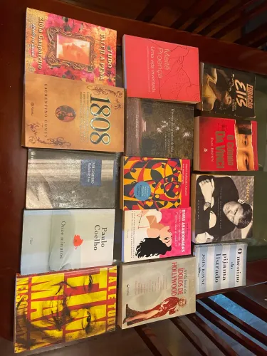 Livro todos por 100 ou cada 10 