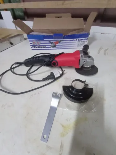 Lixadeira 650w conservada já no preço ok