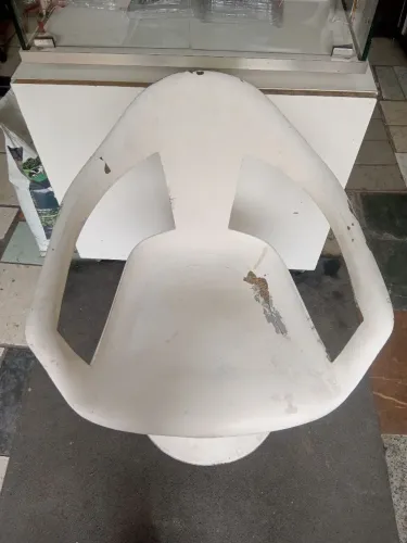 Cadeira Saarinen Vênus