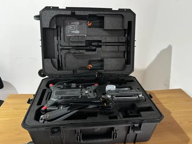 Drone DJI Matrice 350 RTK - 02 unidades cada um por R$ 80.000,00 - com 6 baterias cada!