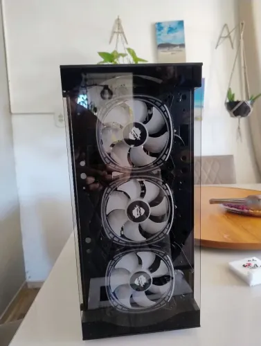 Gabinete Gamer Ninja (Vidro Temperado) + 6 Fans (Usado - Veja Detalhes)