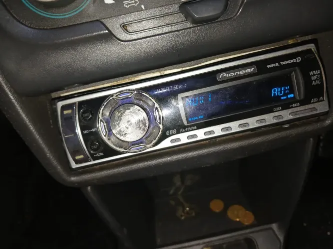 Vendo som carro Pioneer com bluetooth