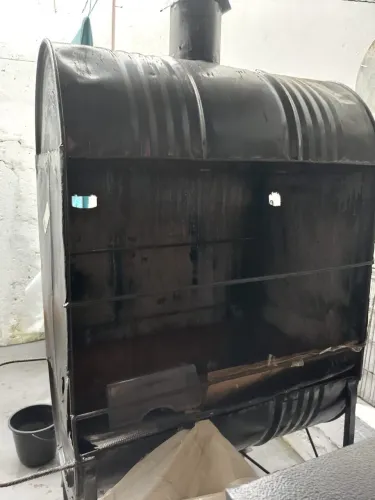 Churrasqueira de alumínio 