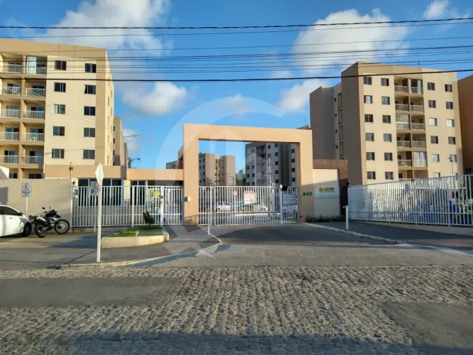 Apartamento Térreo Semi-Mobiliado de 1 Quarto para Locação no Jabotiana