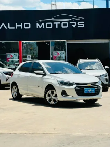 Chevrolet Onix Hatch Premier 1.0 12V TB Flex Aut. 4P 2020