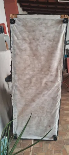 Vendo base de cama solteiro 