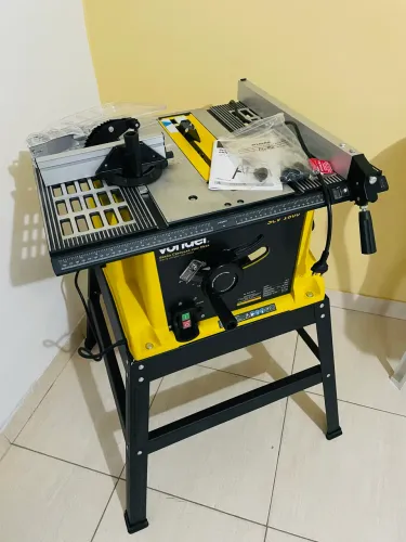 Vendo Serra de Bancada Vonder Nova!! Vendendo por Mil Reais