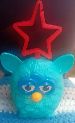 Boneco furby.MAcDonald's 2016
