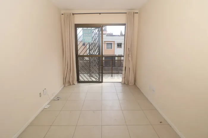 Apartamento com Terraço e Vaga Coberta - Próximo à UCPel e UFPel