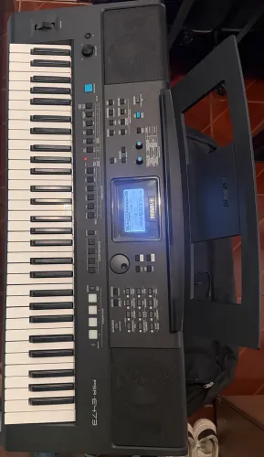 Teclado Yamaha PSR E-473