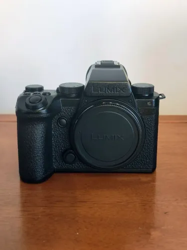 Lumix S5iix - nova