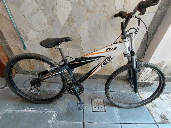 Bicicleta Caloi TRS aro 26