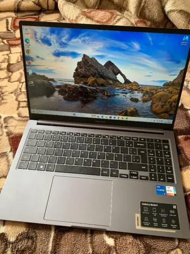 Samsung Galaxy Book 4